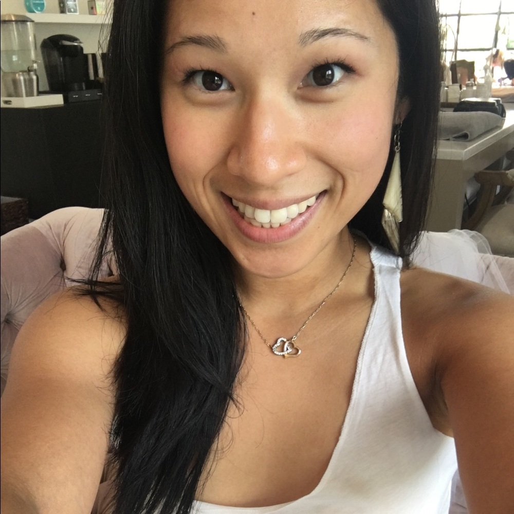 Meet your Posher, Jennifer